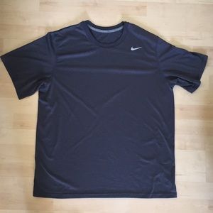 Men's Nike Dri-Fit Tee. Size XL